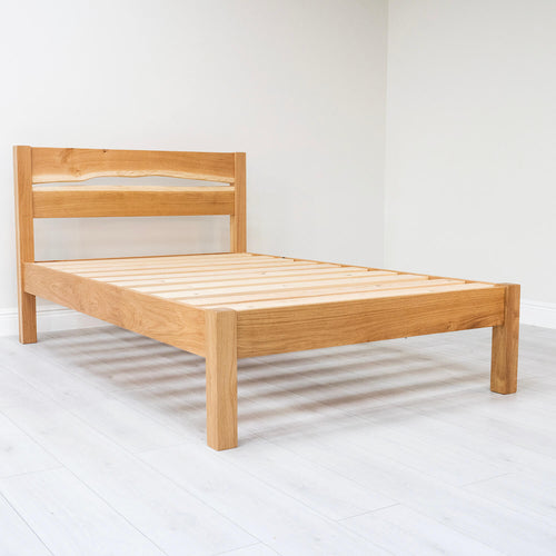 Live Edge Oak Bed Frame 01 - Light