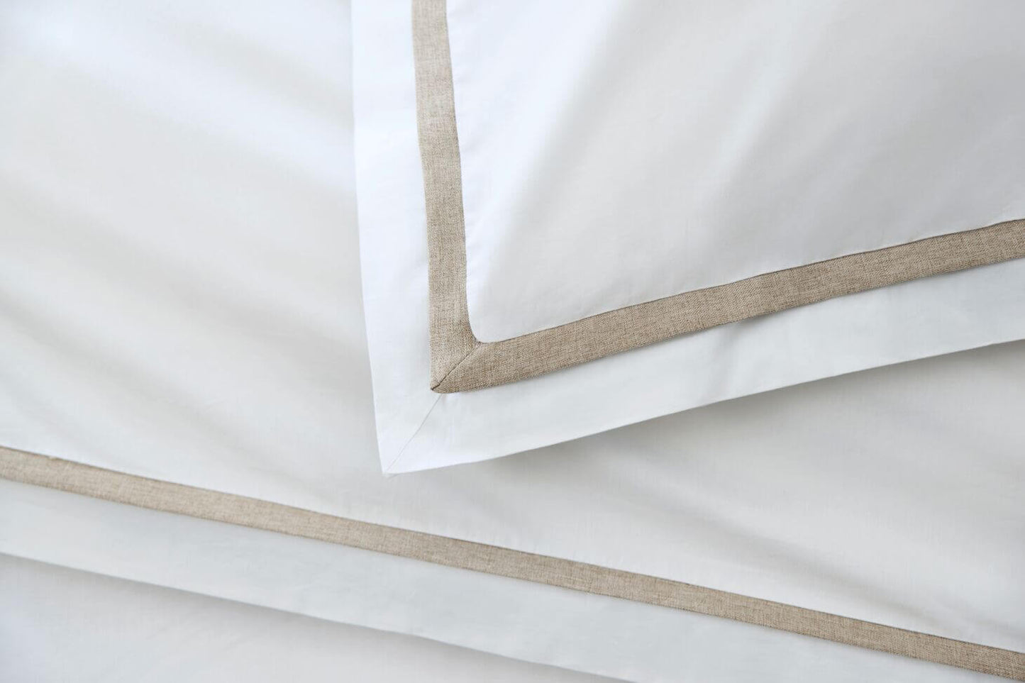 Aarie Duvet Set