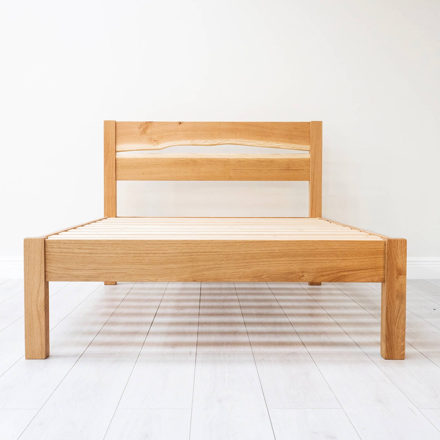 Live Edge Oak Bed Frame 01 - Light